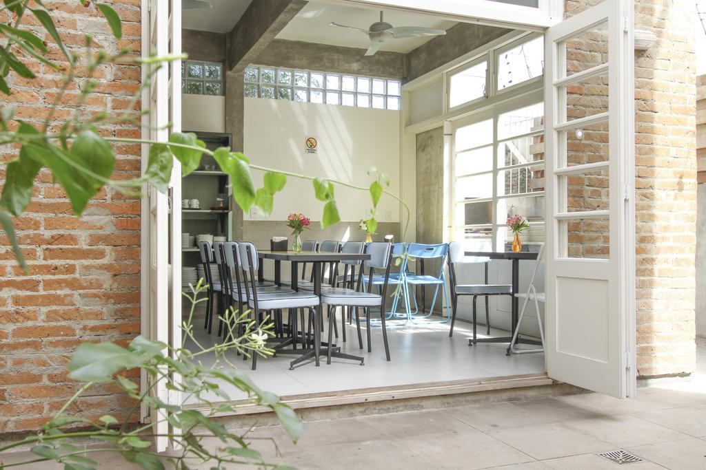 Brick Hostel Porto Alegre Exterior photo