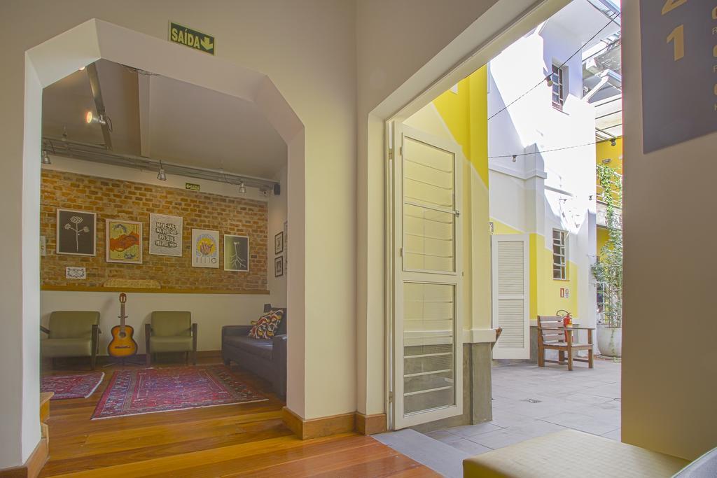 Brick Hostel Porto Alegre Exterior photo